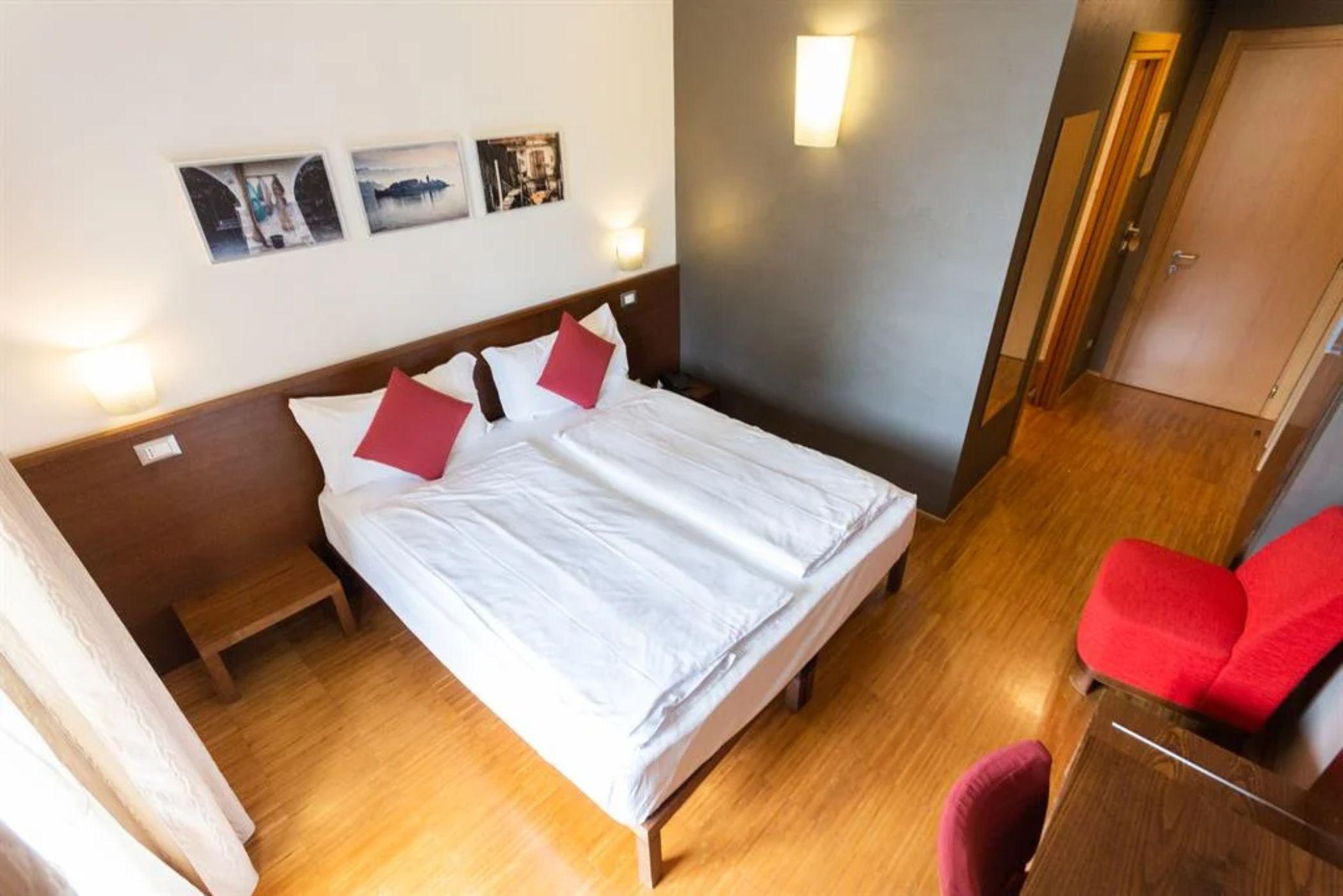 Hotel Cortese Armeno Dış mekan fotoğraf