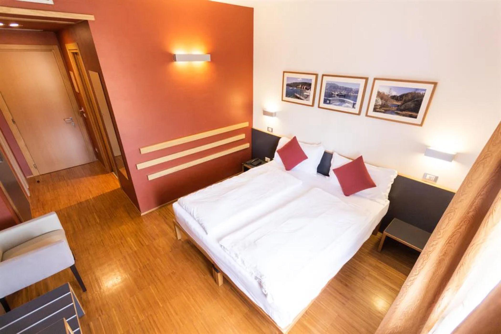 Hotel Cortese Armeno Dış mekan fotoğraf