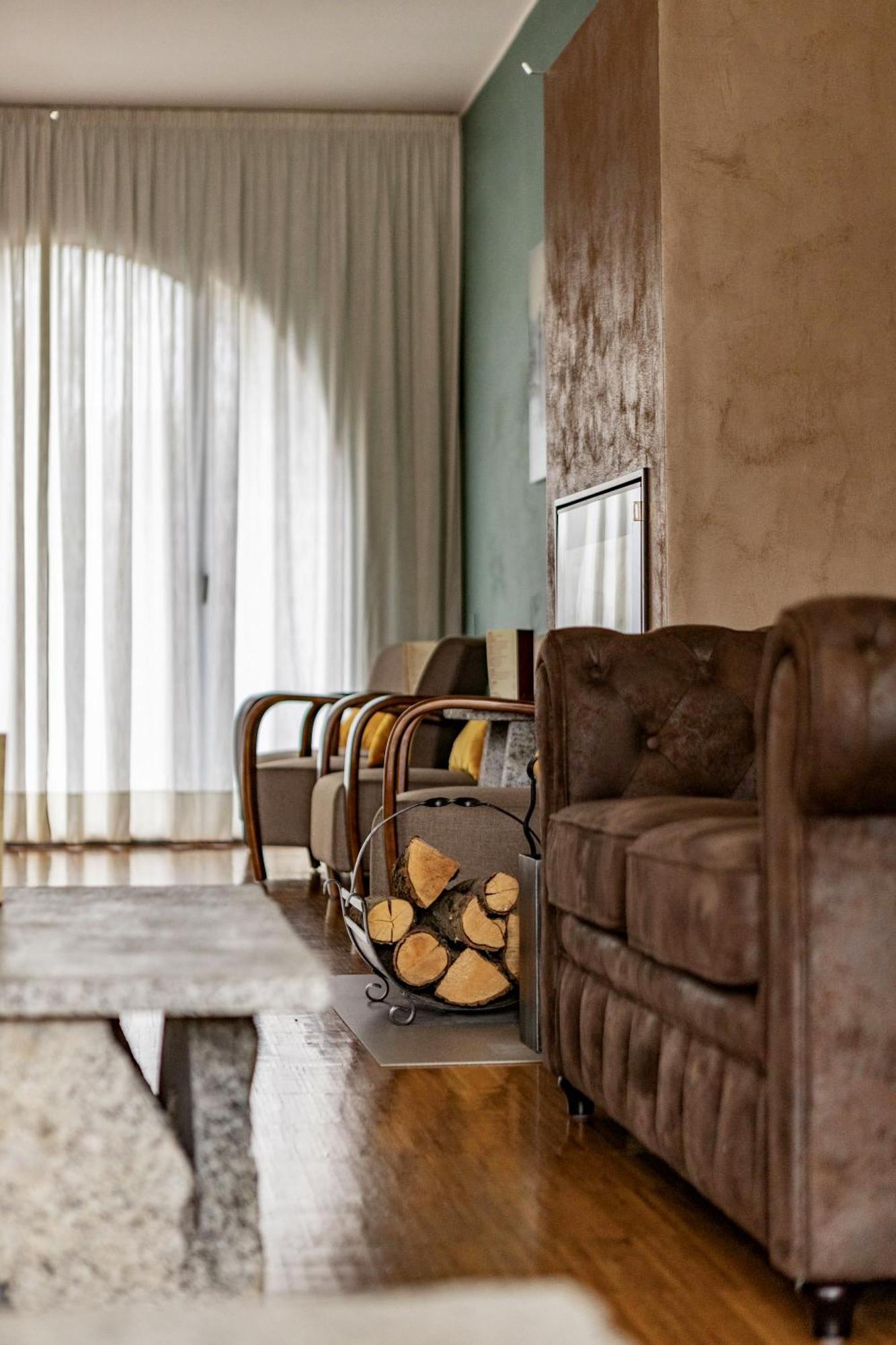 Hotel Cortese Armeno Dış mekan fotoğraf