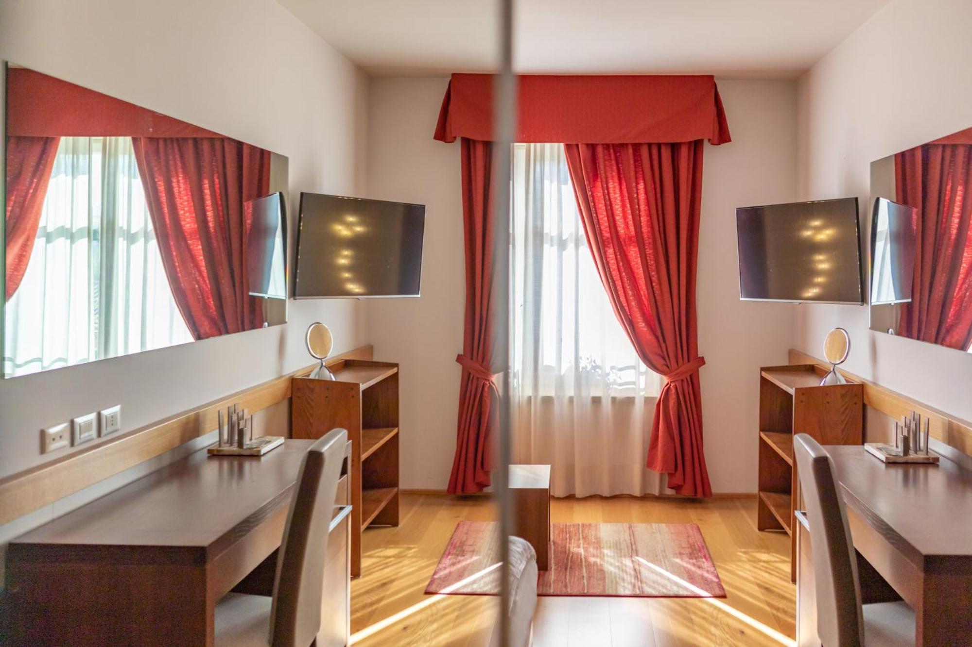 Hotel Cortese Armeno Dış mekan fotoğraf