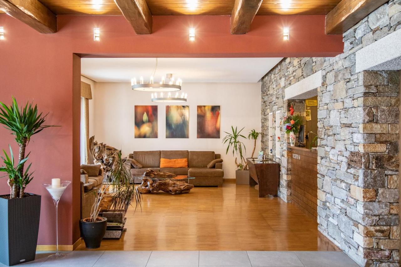 Hotel Cortese Armeno Dış mekan fotoğraf